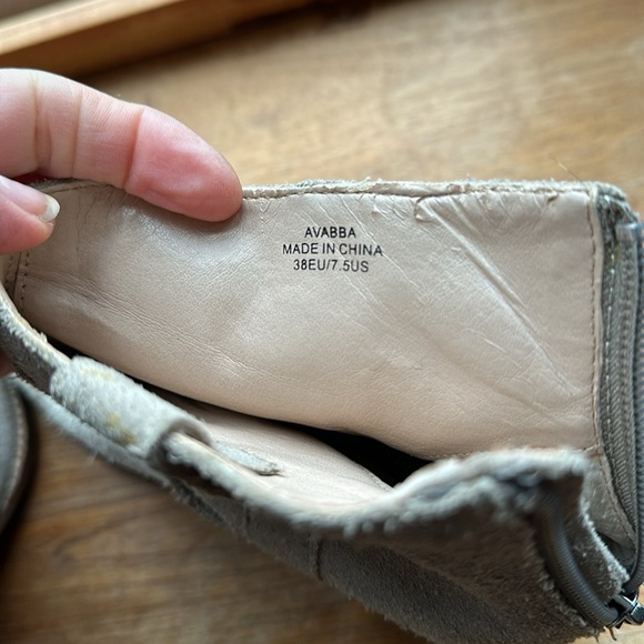 French Connection Women's Avabba Ankle Bootie, grey beige, 38 EU/7.5 M US - Picture 3 of 9